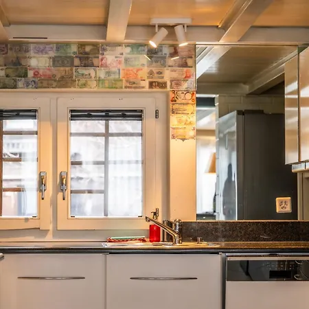 Alt Hischi Emanuel Old